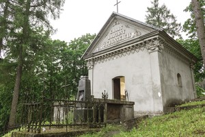 Koplyčios puošmeną šveitė dantų šepetukais