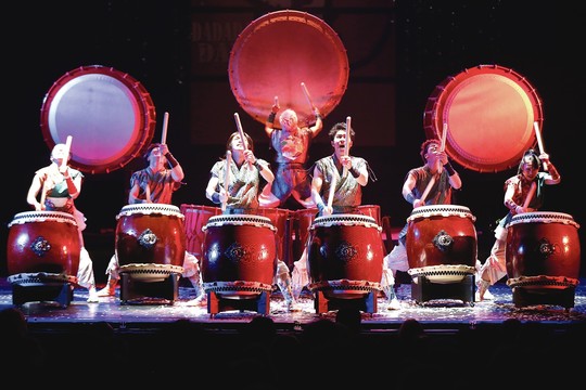 Vilniaus festivalio finalas – spalvingas: trys šventės  trijose erdvėse