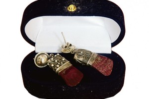 Publicistė niekada nepasipuošė Jurgai Ivanauskaitei priklausiusiais auskarais