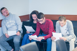 Už savo mokytoją kovoję „Laisvės“ gimnazijos gimnazistai nuteisti dėl degalinės apiplėšimo