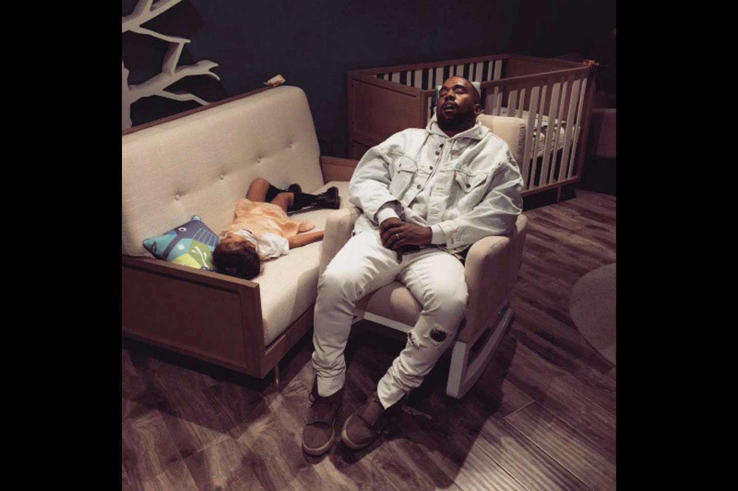 Kanye Westas su dukra North.<br> „Instagram“ nuotr.