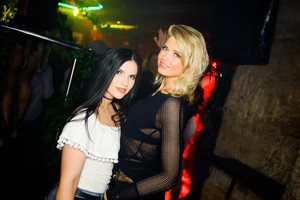 Džiunglėmis virtusiame naktiniame klube šėlo ir  seksualioji Jolanta Leonavičiūtė