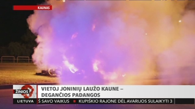 Vietoje Joninių laužo Kaune – degančios padangos 