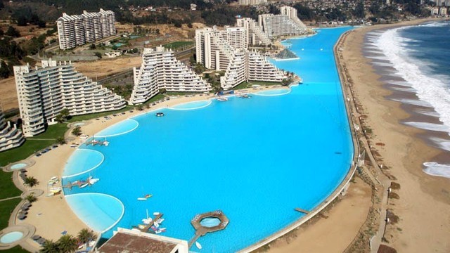 Pažvelkite iš arčiau į ilgiausią baseiną pasaulyje