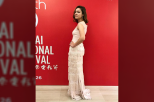 Kinijoje sužibėjusi Aistė Diržiūtė: „Nes tik Juozas Statkevičius žino, kaip paversti tave Šanchajaus diva“