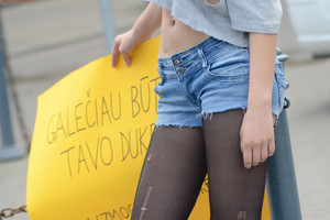 Tyrimų dėl prekybos žmonės daugėja, prostituciją keičia vertimas vogti