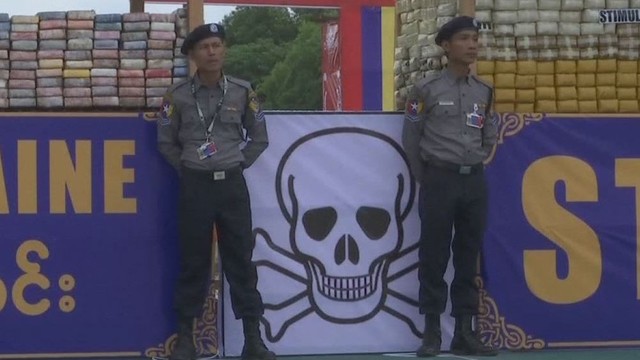 Mianmare sudeginta narkotikų, kurių vertė 400 mln. eurų