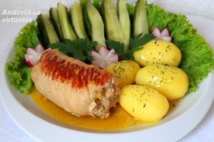 Paprasta, bet labai gardu – kiaulienos suktinukai, įdaryti faršu