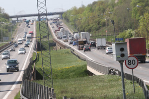 Jei valdžia išgirstų šį pasiūlymą, greičio mėgėjams ateitų liūdni laikai