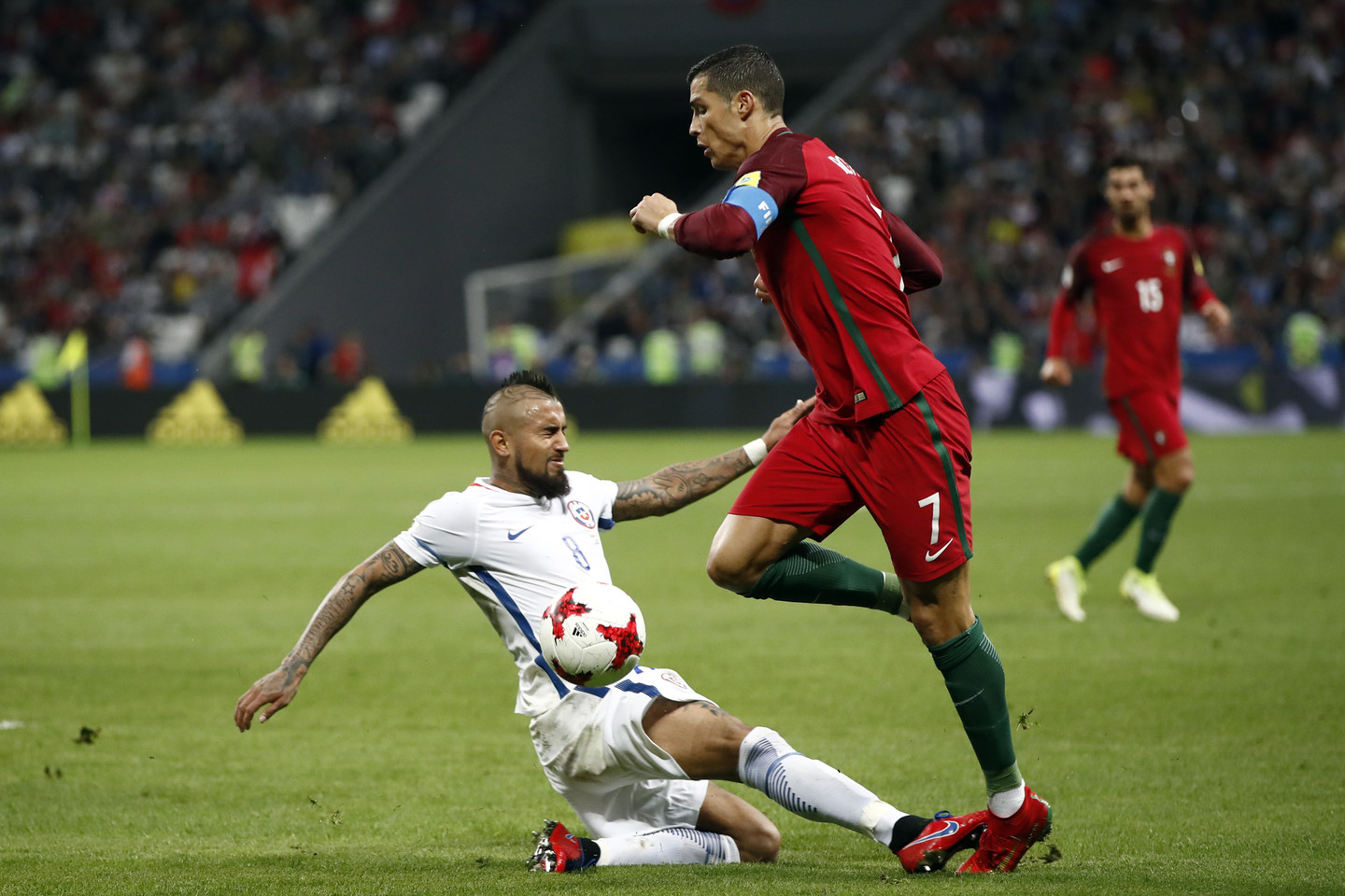  Čilės ir Portugalijos futbolo rinktinių dvikova<br> AP nuotr.