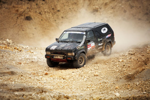 „4x4 Perimetro“ varžybos prasidėjo dviejų ekipažų pasitraukimu