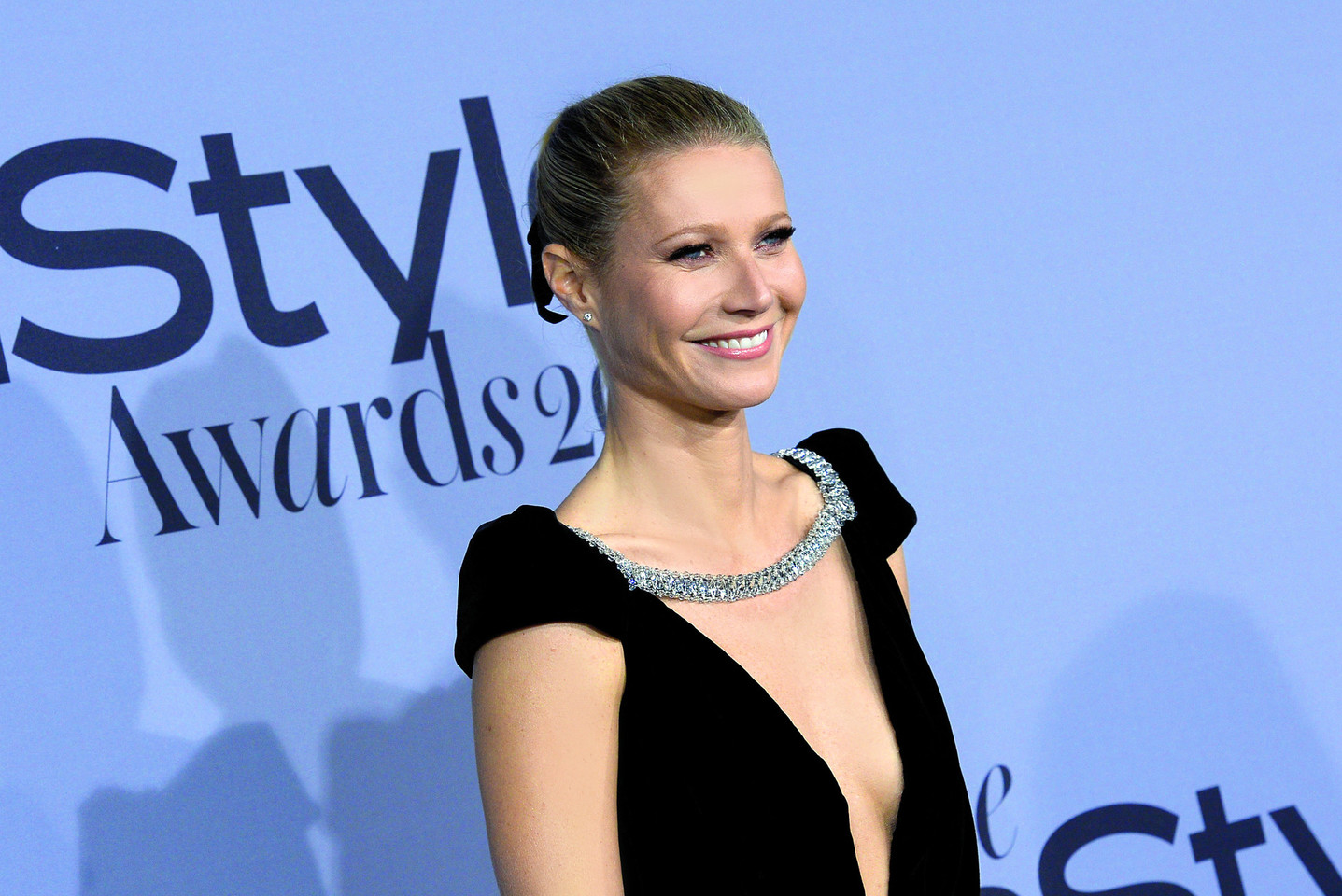 G.Paltrow savo tinklalapyje „Goop“ siūlo įvairių prekių.