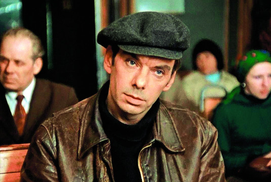 Ko nežinojote apie sovietinio kino šlagerio „Maskva netiki ašaromis“ užkulisius