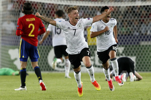 Vokietijos futbolas triumfuoja – jaunimas tapo Europos čempionais 