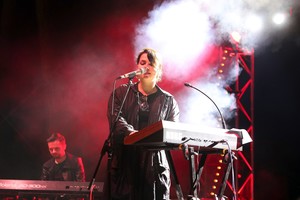 Bardų festivalyje ,,Akacijų alėja" Justė Arlauskaitė-Jazzu  įnešė emocijų pliūpsnį