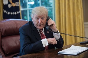 Donaldas Trumpas su Kinijos ir Japonijos vadovais telefonu aptars Šiaurės Korėjos temą