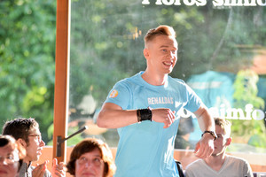 Įnirtinga „2 Barai“ kova dėl išlikimo: iškritusį dalyvį pakeitė Renaldas