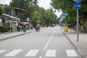 Vėsi vasara apytuštėje Šventojoje: brangi nakvynė, pigus alus ir jokių budulių