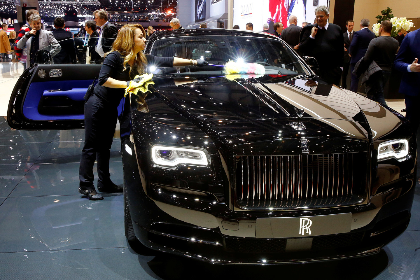  „Rolls-Royce Wraith“<br> Reuters/Scanpix nuotr.