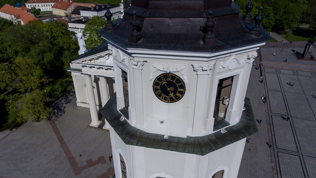 Pasižvalgykite po seniausią išlikusį bokšto laikrodį Lietuvoje