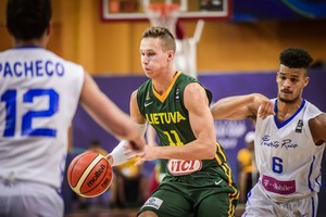 Trys iš trijų: Lietuvos devyniolikmečiai į aštuntfinalį žengė be kluptelėjimų