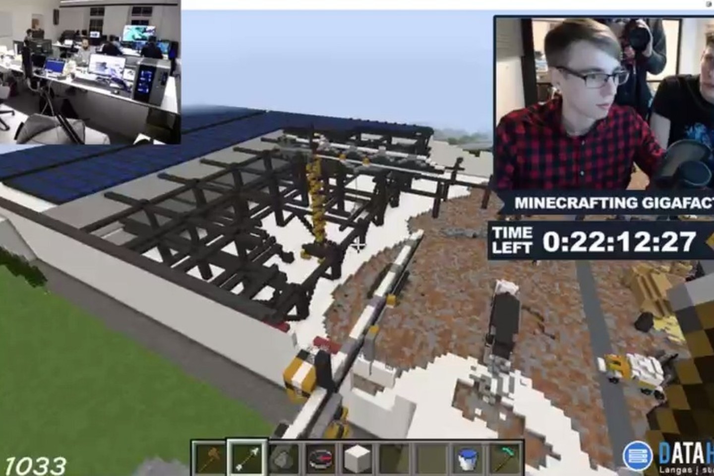 „Minecraft“ entuziastai stato virtualią „Tesla Gigafactory“ gamyklą.
