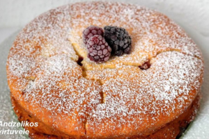  Šeimos pageidavimu – paprastas, purus ir labai skanus varškės apkepas 