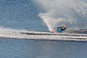 Vandens slidininkai pralaužė ledus