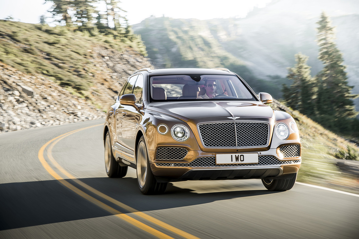 „Bentley Bentayga“.<br>Gamintojo nuotr.