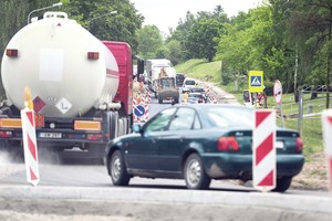 Vairuotojus gąsdina permainos Trakuose: mašinos daužomos jau dabar