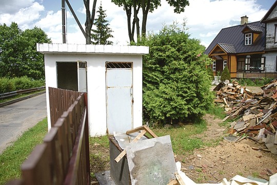 Lietuvos gėda tapusiems lauko tualetams artėja galas