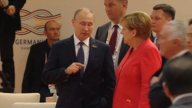Internete plinta it virusas: Angelos Merkel reakcija į Vladimirą Putiną nustebins