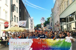 Pirmajame nuo 2007 metų Estijos gėjų parade dalyvavo šimtai žmonių