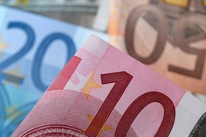 Euro zona: laukia ekonominis stebuklas ar naujos rizikos?