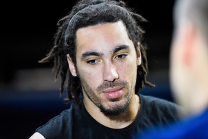 Iš atvirai prabilti pasiryžusio Drew Gordono lūpų – prisipažinimas ir rimtas perspėjimas