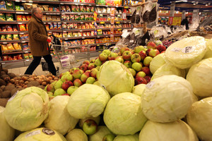 Ne viskas Lietuvoje tik brangsta: kai kas atpigo net 70 proc.