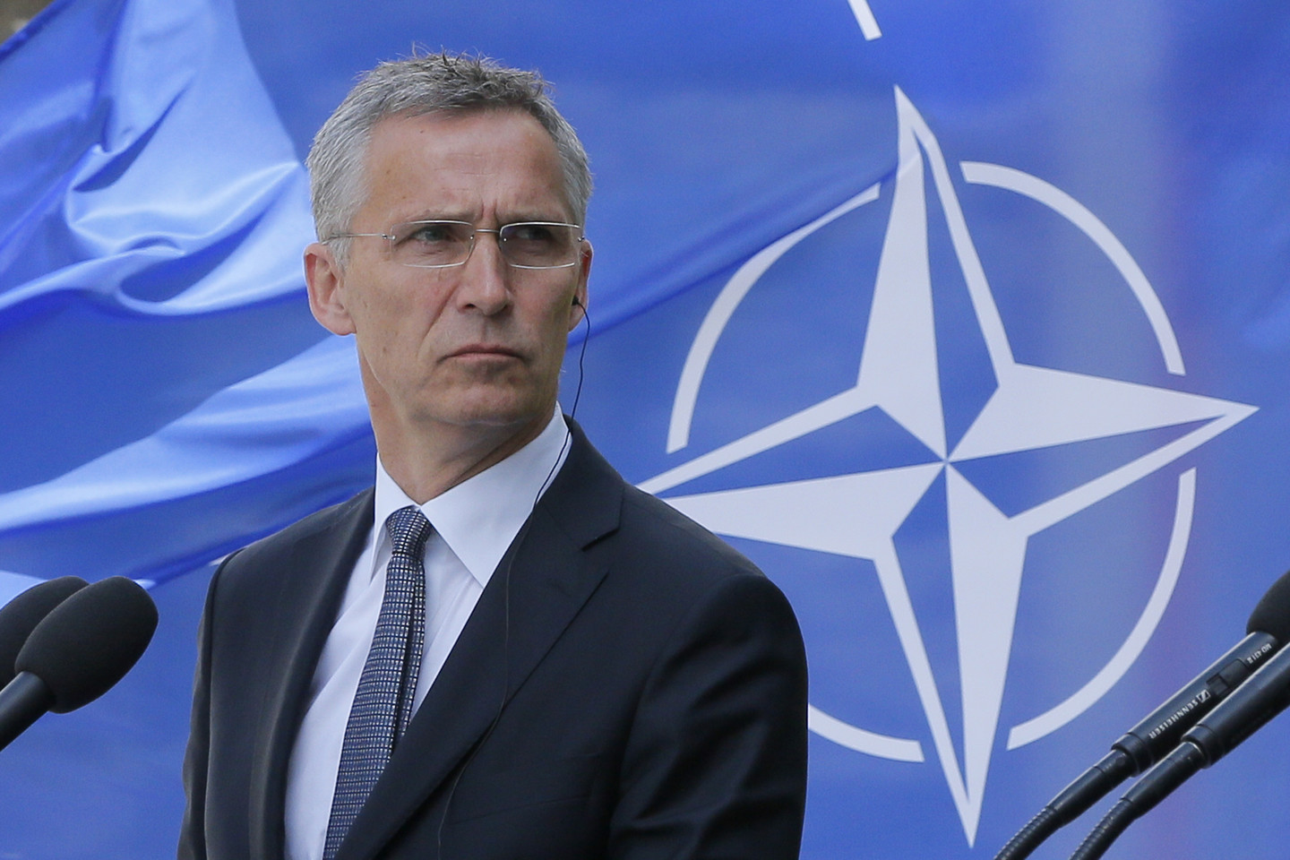 J.Stoltenbergas tikino, kad Ukraina turi galimybių įstoti į NATO.