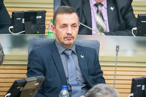 Seimo Aplinkos komitetas persigalvojo – patvirtino „valstiečių“ siūlomą urėdijų pertvarką