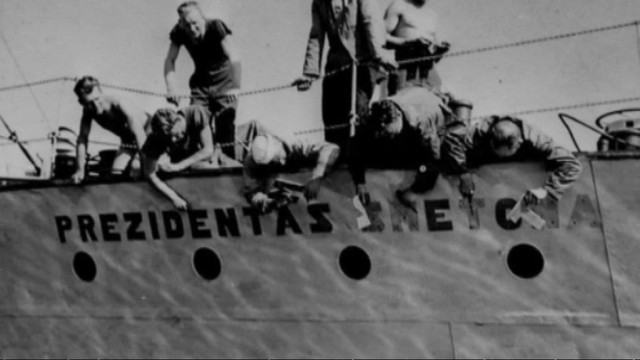 Iš ekspedicijos grįžę mokslininkai: bijome, kad laivas „Prezidentas Smetona“ nebūtų išplėštas