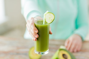 Mėgstate žaliuosius kokteilius? Nedarykite šių klaidų