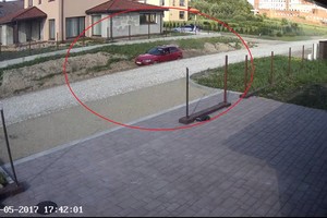 Prieš pareigūnų nosį į griovį įlėkęs vaikinas įkliuvo į rimtesnę bėdą