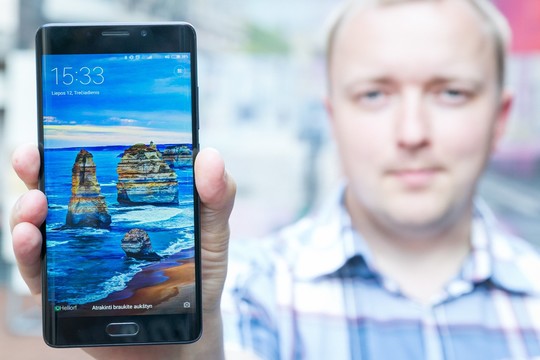 „Xiaomi Mi Note 2“ apžvalga: steikas su kiniškais prieskoniais