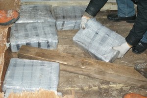 Didžiausią Lietuvos istorijoje narkotikų kontrabandą vežę vyrai sėdo labai ilgam