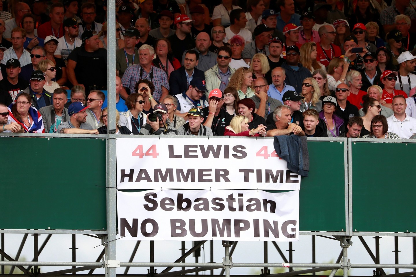 Didžiosios Britanijos „Grand Prix“ lenktynių akimirka.<br>Reuters/Scanpix nuotr.
