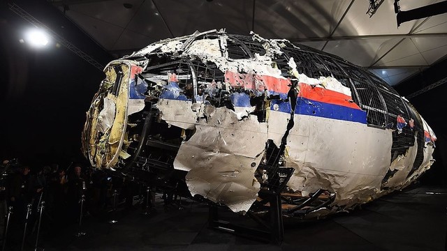 MH17 aukoms Nyderlanduose atidengtas „Gyvasis memorialas“