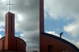 Išvydęs vaizdelį ant bažnyčios stogo uteniškis net nusikeikė