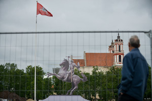 Diskusija tęsiasi: Lukiškių aikštę turėtų puošti šiuolaikinis paminklas