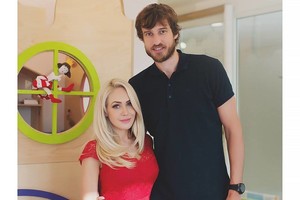 Vestuvių metinių proga Simas Jasaitis nustebino savo žmoną Oksaną