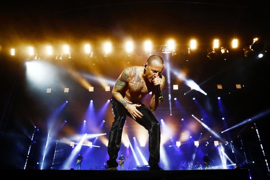 „Linkin Park“ vokalisto savižudybė priminė skaudžias jo sielos žaizdas