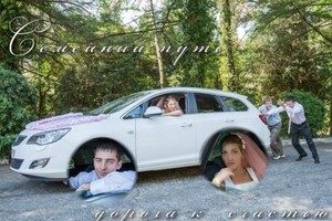 Kaip nesifotografuoti per vestuves: dingsta noras žengti prie altoriaus